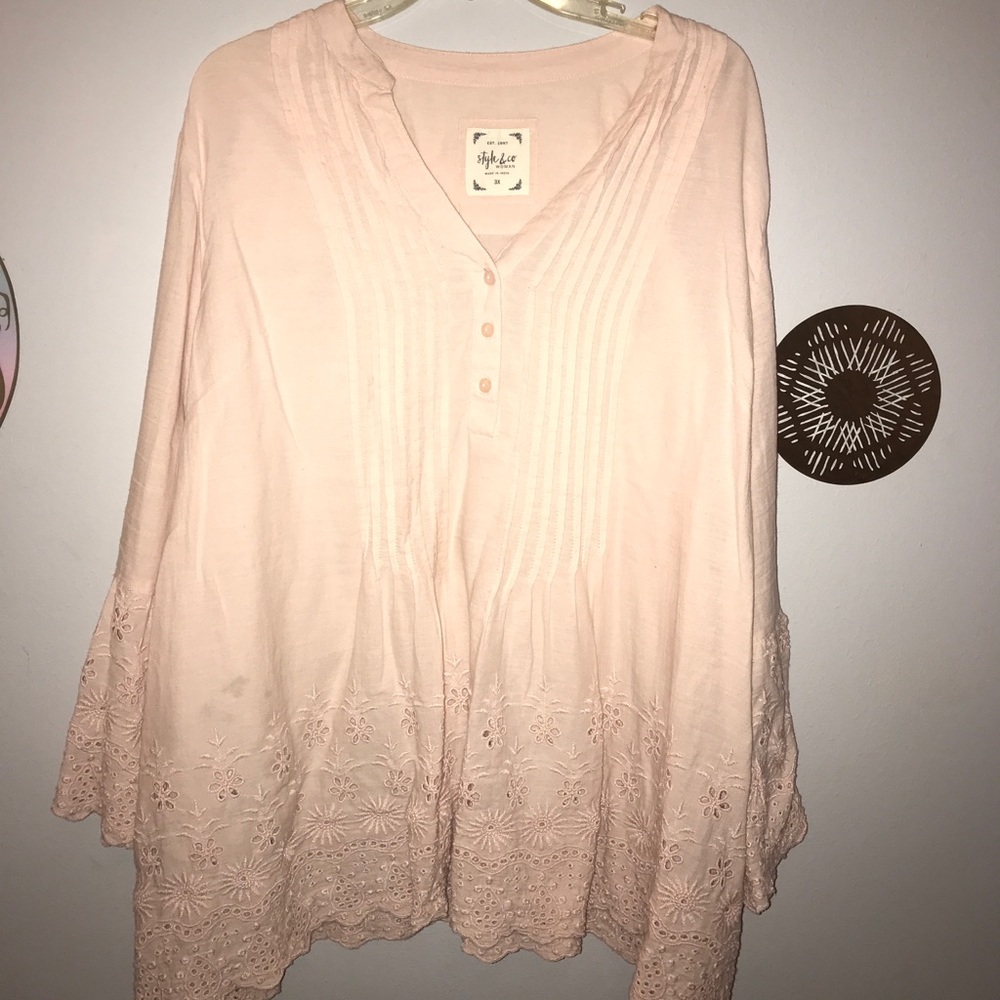 Eyelet rose top.